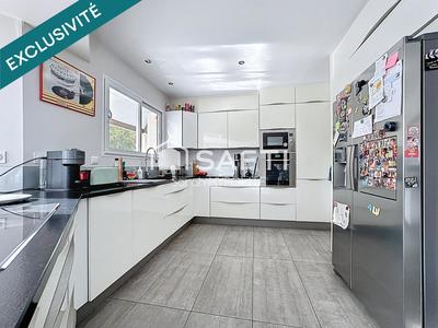 Maison - 118 m² - 4 pièces