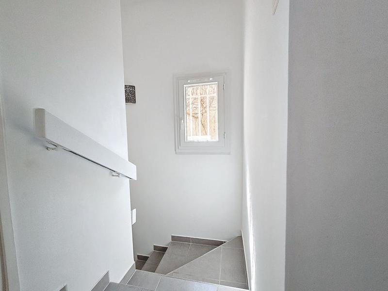 Maison - 83 m² - 3 pièces