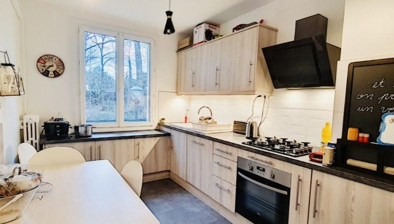 Appartement - 99 m² - 5 pièces