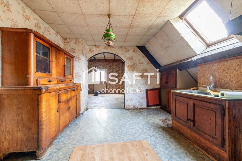 Maison - 216 m² - 10 pièces