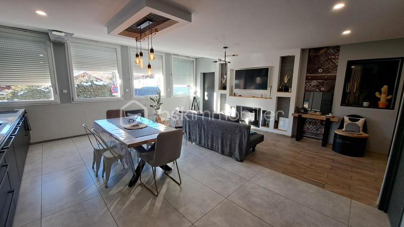 Loft - 73 m² - 4 pièces