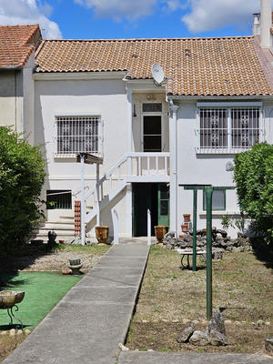 Maison - 88 m² - 4 pièces