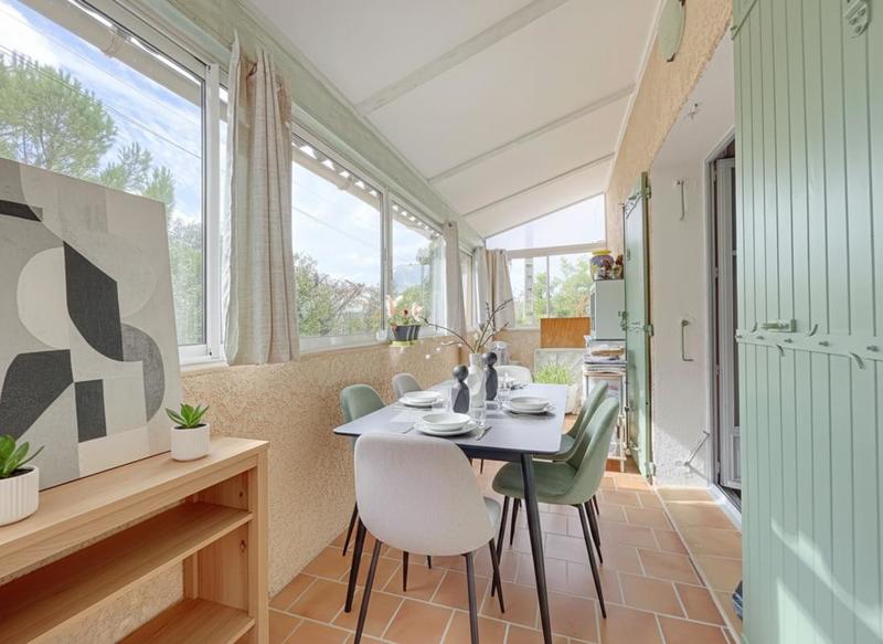 Villa - 160 m² - 6 pièces