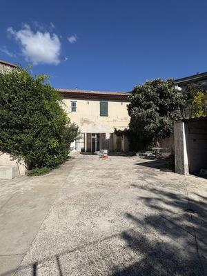 Maison - 500 m² - 10 pièces