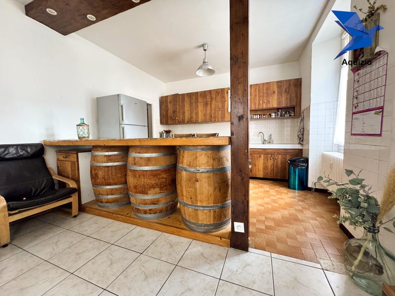 Appartement - 82 m² - 3 pièces