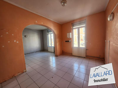 Maison - 70 m² - 6 pièces