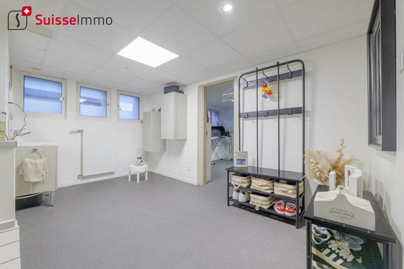 Maison - 168 m² - 8 pièces