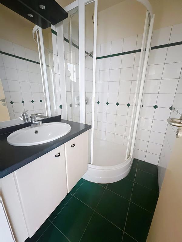 Appartement - 109 m² - 6 pièces