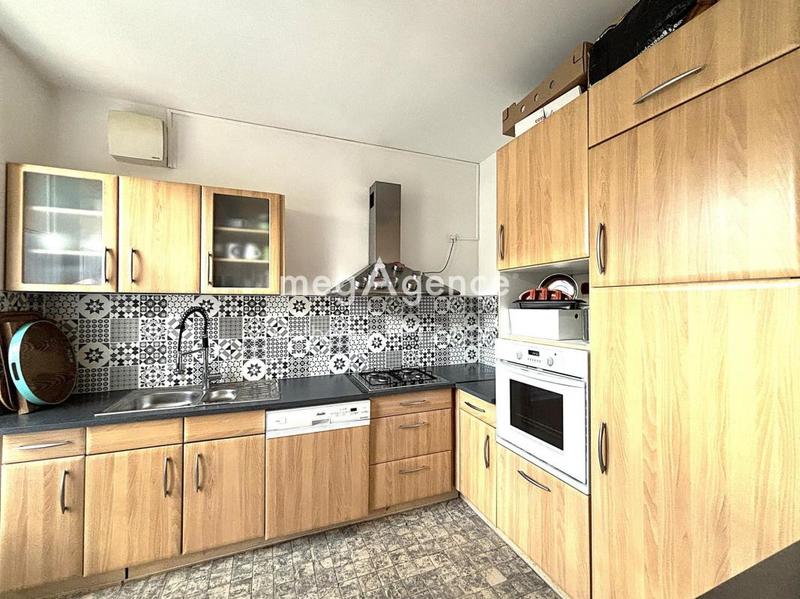 Maison - 88 m² - 4 pièces