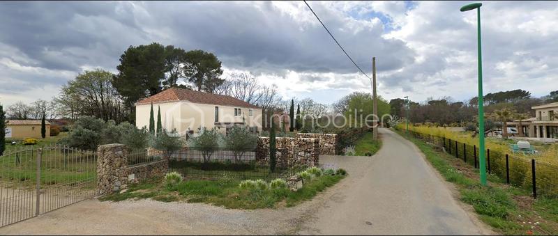 Terrain - 2 150 m²