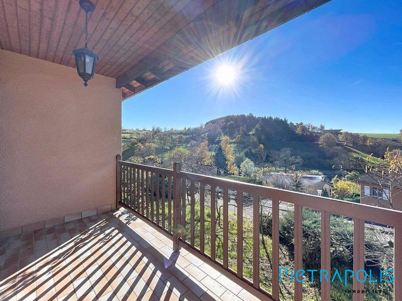 Villa - 93 m² - 4 pièces