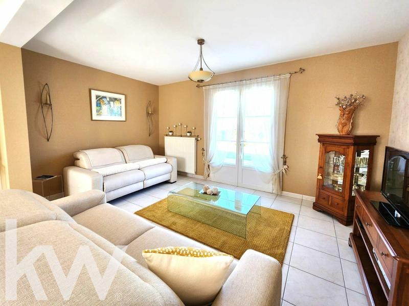 Maison - 142 m² - 6 pièces