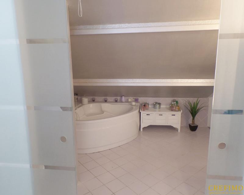 Appartement - 87 m² - 4 pièces