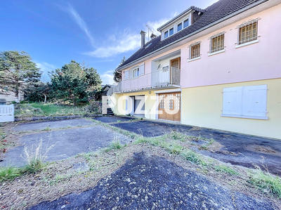 Maison - 160 m² - 5 pièces