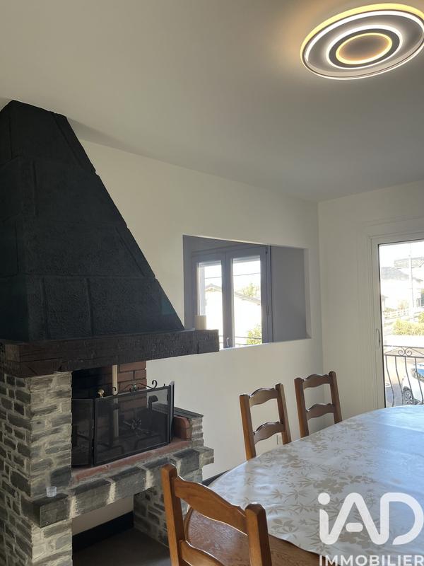 Maison - 121 m² - 6 pièces