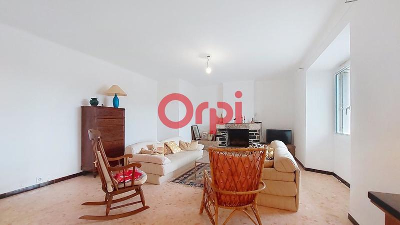 Maison - 110 m² - 3 pièces