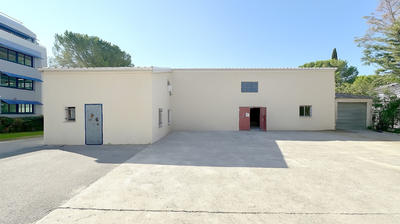 Local d'activité / Entrepôt - 380 m² - 1 pièce