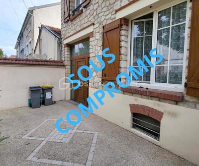 Maison de ville - 108 m² - 5 pièces