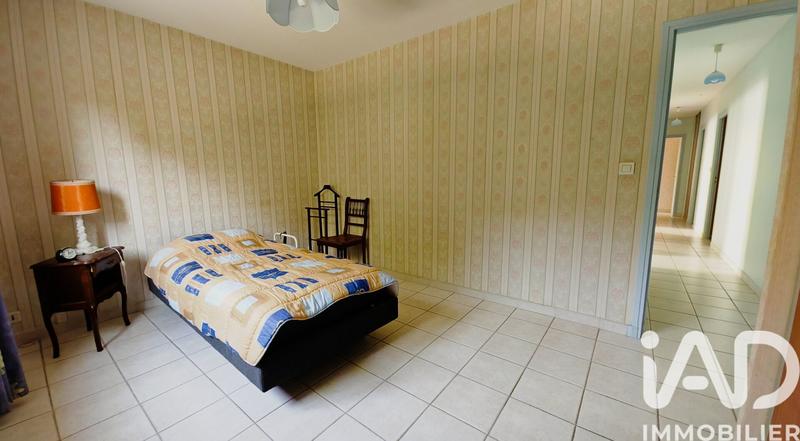 Maison - 121 m² - 5 pièces