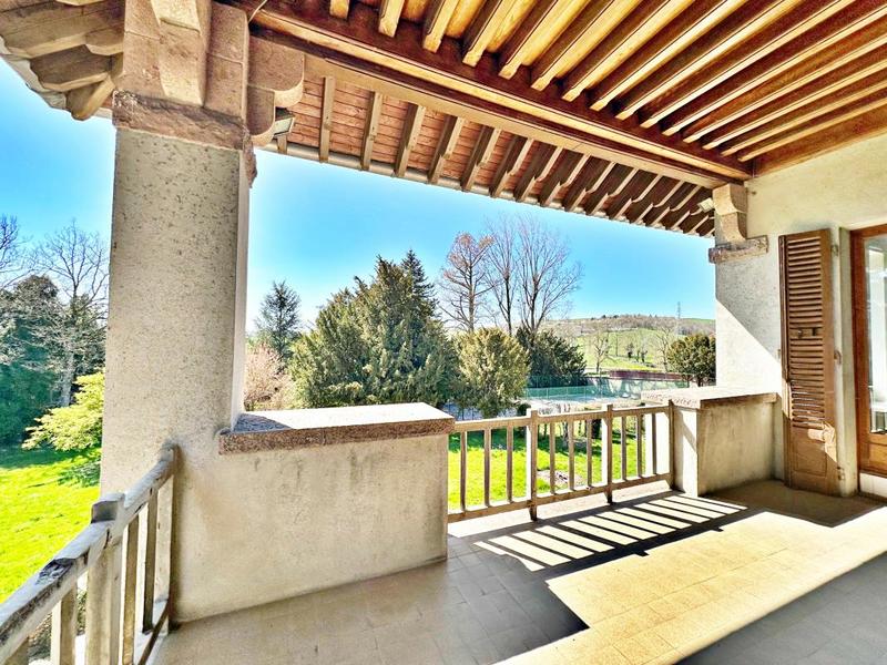 Château - 780 m² - 20 pièces