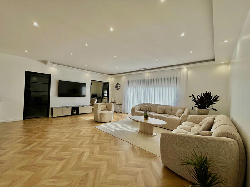 Maison - 125 m² - 5 pièces