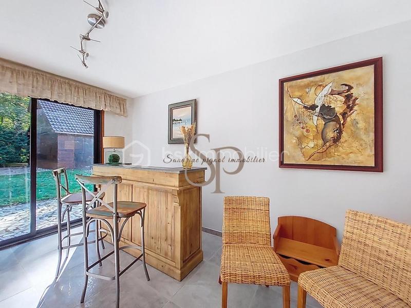 Pavillon - 125 m² - 7 pièces