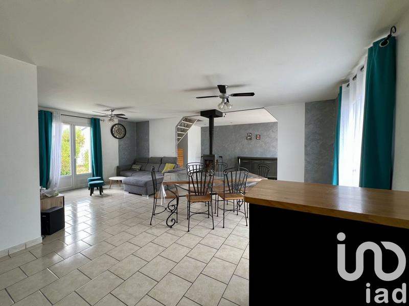 Maison - 136 m² - 6 pièces