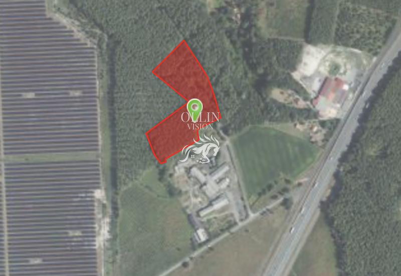 Terrain - 78 447 m²