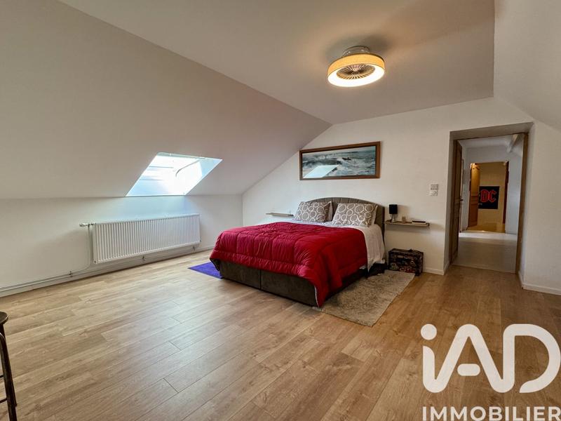 Maison - 170 m² - 5 pièces