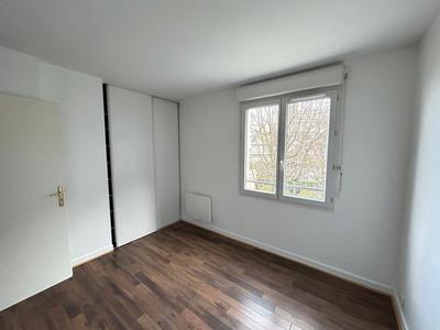 Appartement - 70 m² - 2 pièces