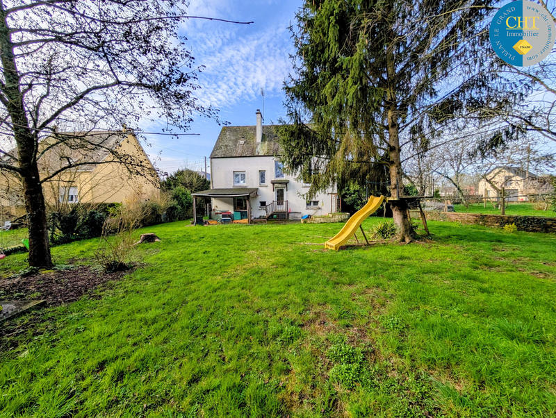 Maison - 143 m² - 7 pièces