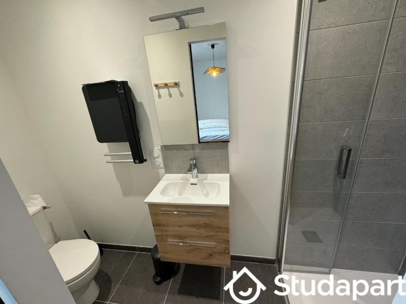 Chambre - 13 m² - 1 pièce