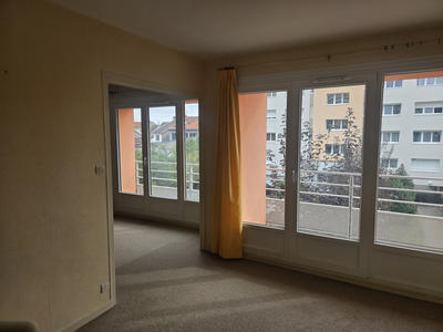 Appartement - 81 m² - 4 pièces