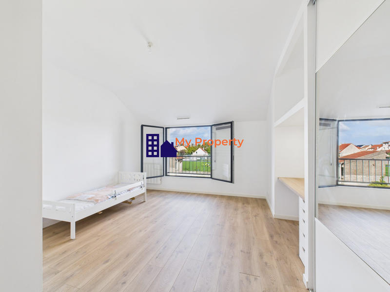 Villa - 150 m² - 7 pièces