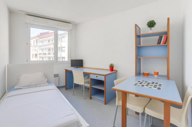 Studio - 18 m² - 1 pièce