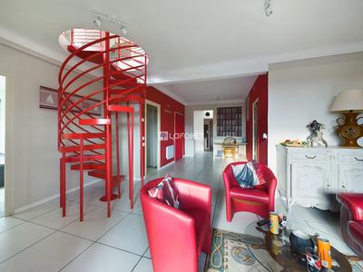 Maison - 118 m² - 5 pièces