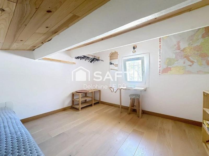 Maison - 77 m² - 5 pièces