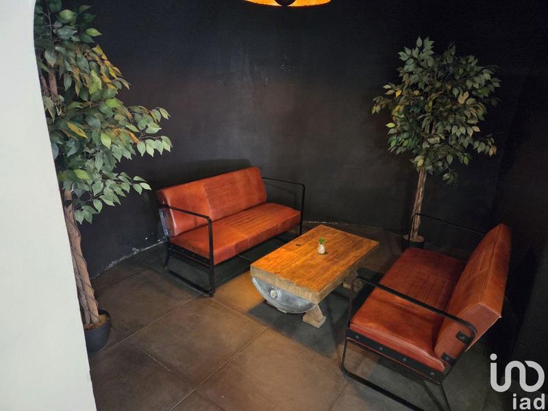 Local commercial - 137 m² - 2 pièces