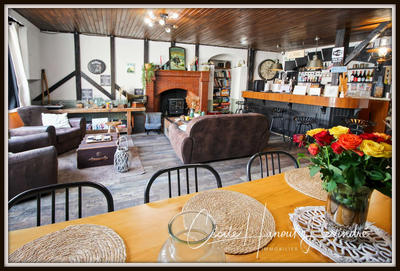 Maison - 430 m² - 18 pièces