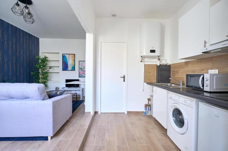 Immeuble - 200 m² - 9 pièces