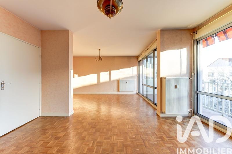Appartement - 82 m² - 3 pièces