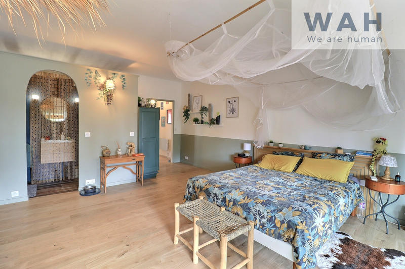 Maison de village - 200 m² - 6 pièces