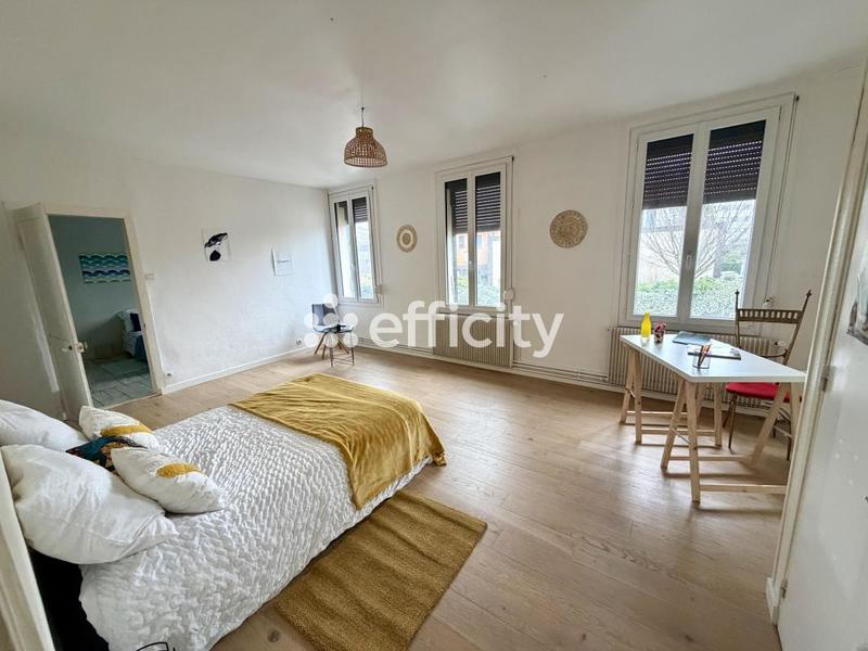 Maison - 134 m² - 5 pièces