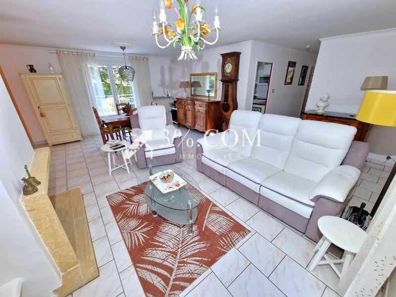 Maison - 103 m² - 5 pièces