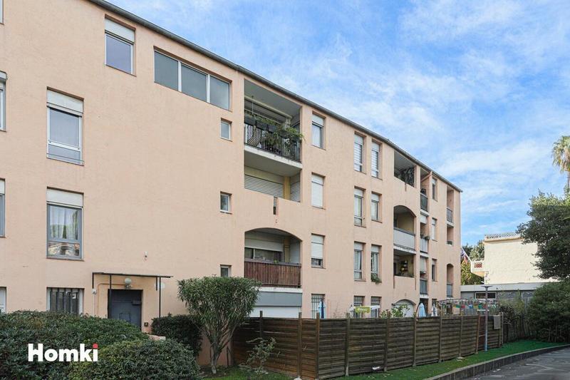 Appartement - 84 m² - 4 pièces