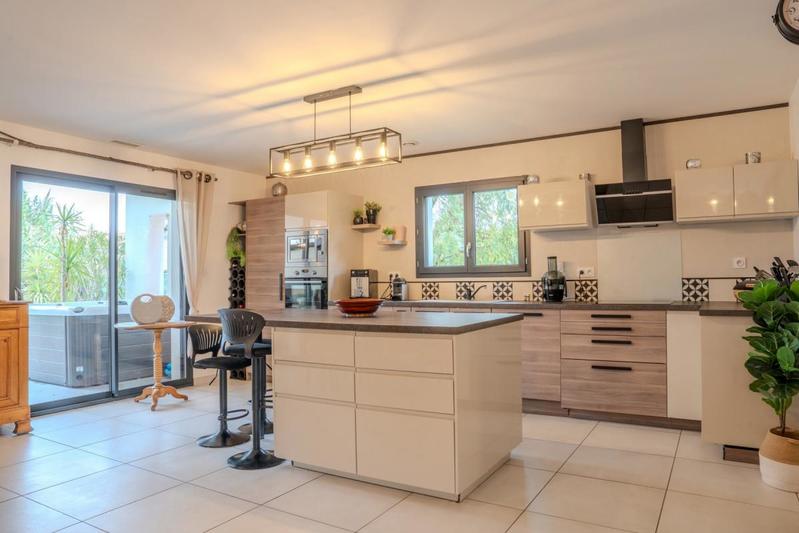 Villa - 145 m² - 5 pièces