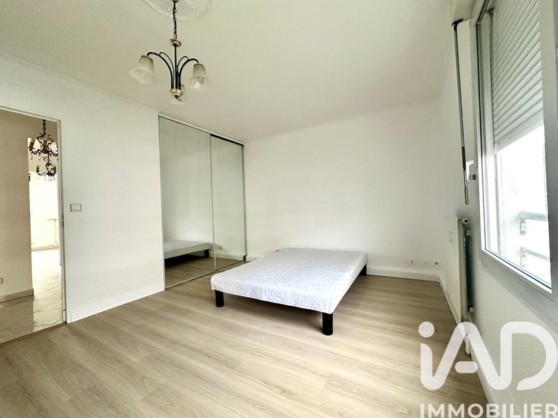 Appartement - 80 m² - 3 pièces