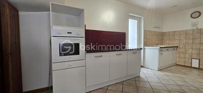 Maison de ville - 111 m² - 4 pièces