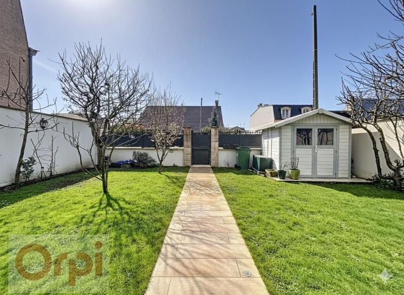 Maison - 131 m² - 6 pièces