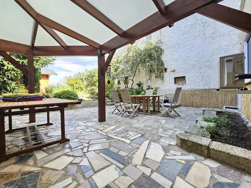 Maison de village - 190 m² - 6 pièces